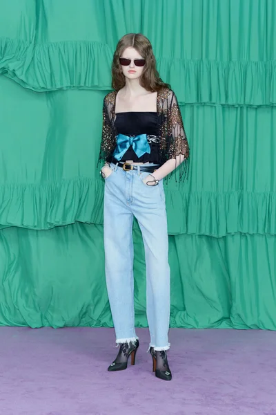 Look 5